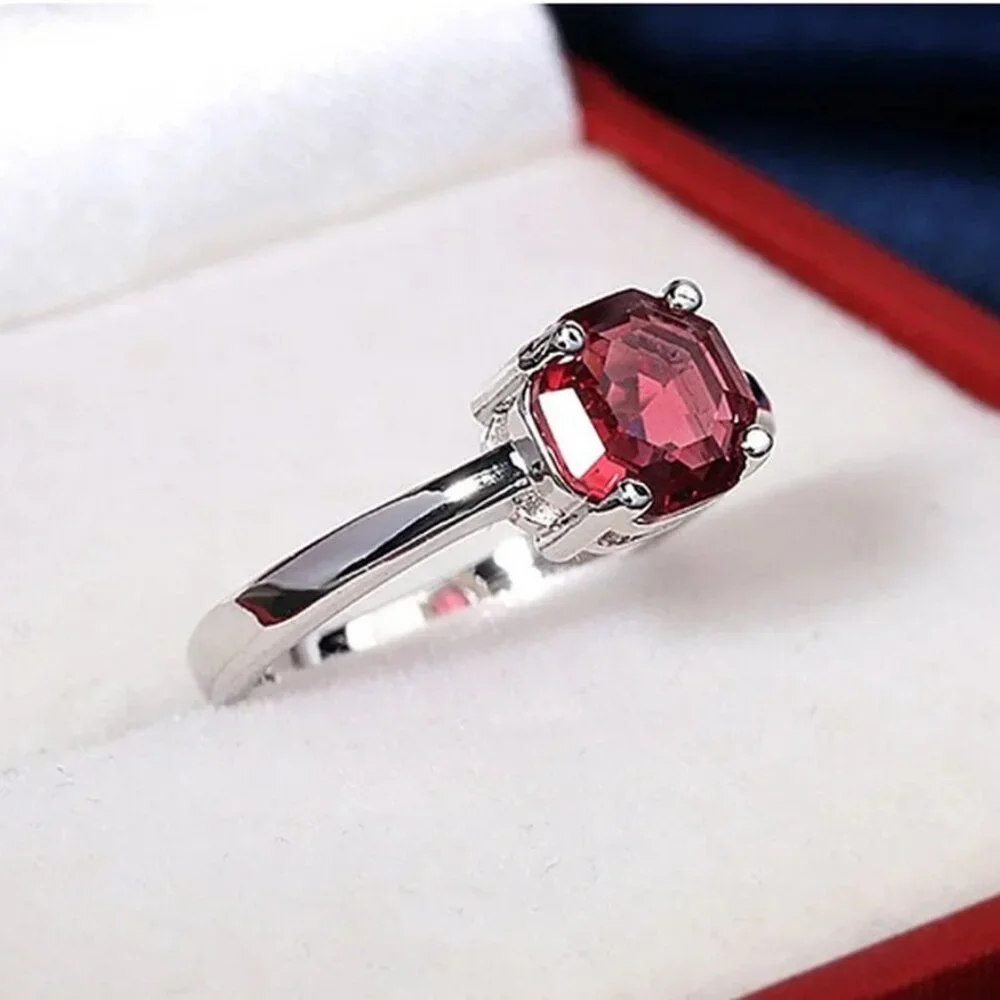 Cecilia Rose Womens Red Octagon Crystal Silver Ring Size 8 Gift Boxed - Picture 5 of 10